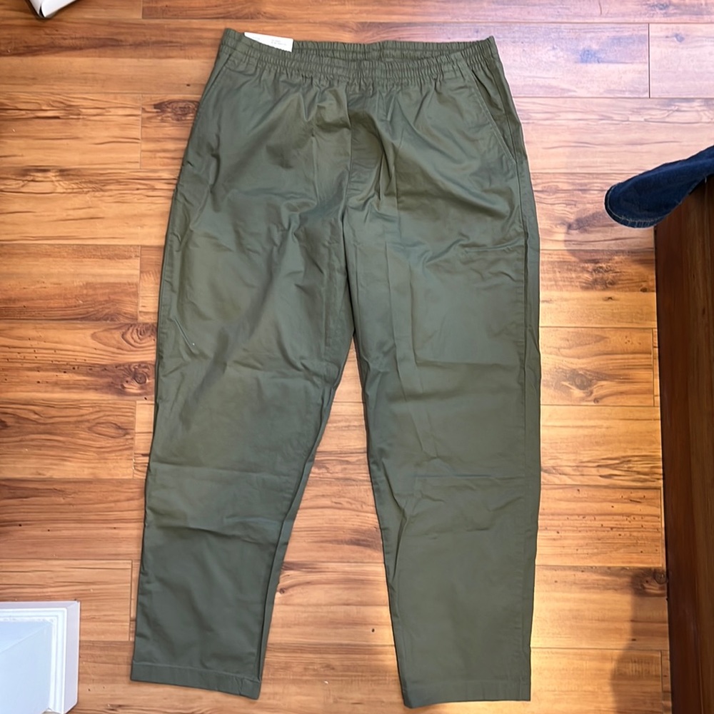 Uniqlo Mens cotton easy relaxed pants XL olive green NWT new with tag